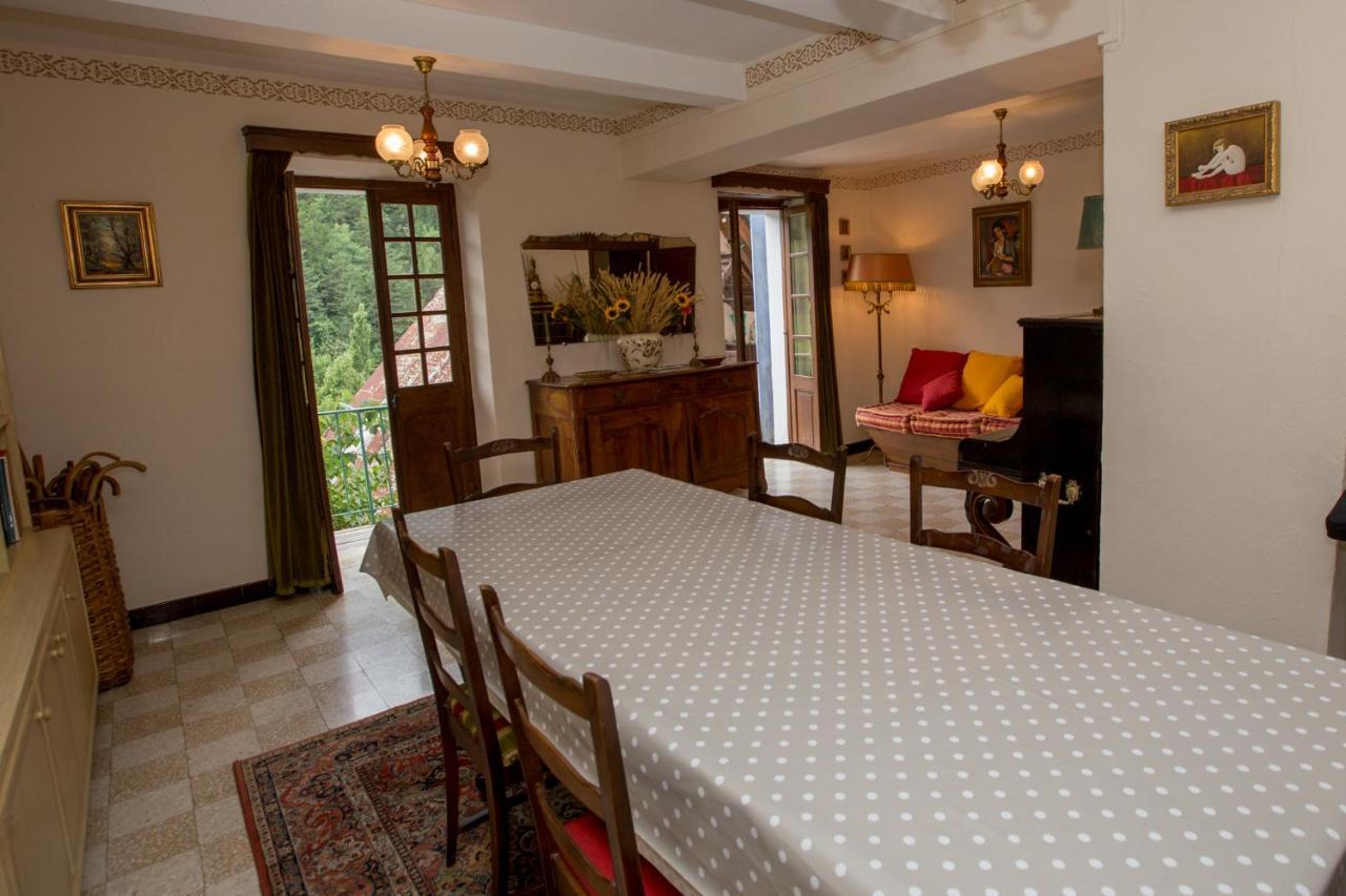 Hotel Des Etrangers Saint-Martin-d'Entraunes Bagian luar foto